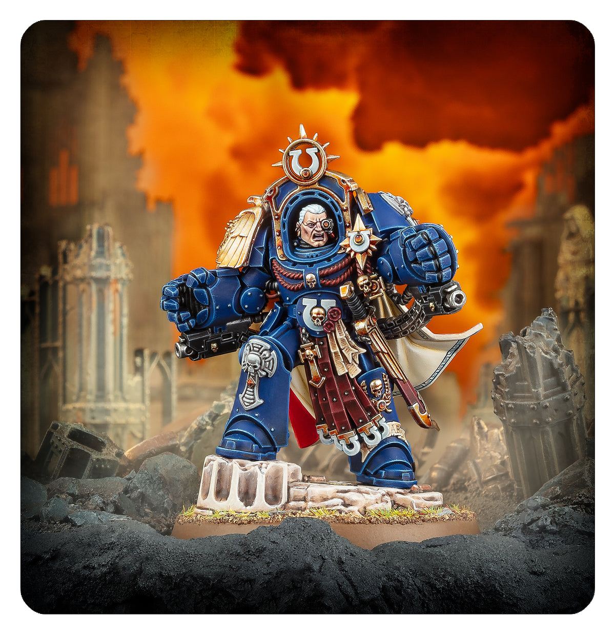 Marneus Calgar in Armour of Antilochus
