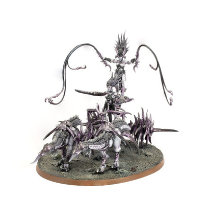 Hellflayer / Seeker Chariot / Tormentbringer / Bladebringer